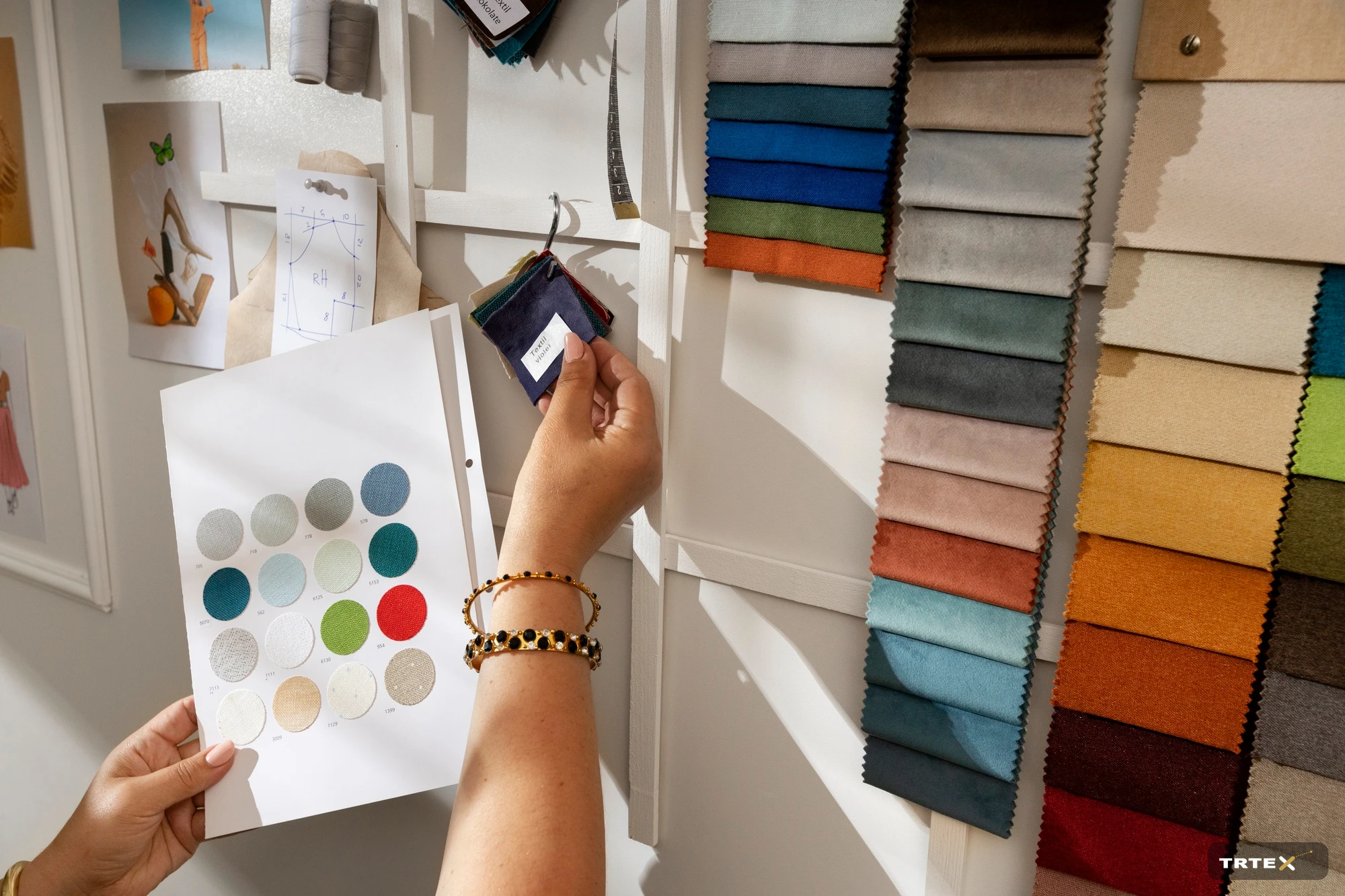 2026 Curtain & Upholstery Trends: The Power of Color